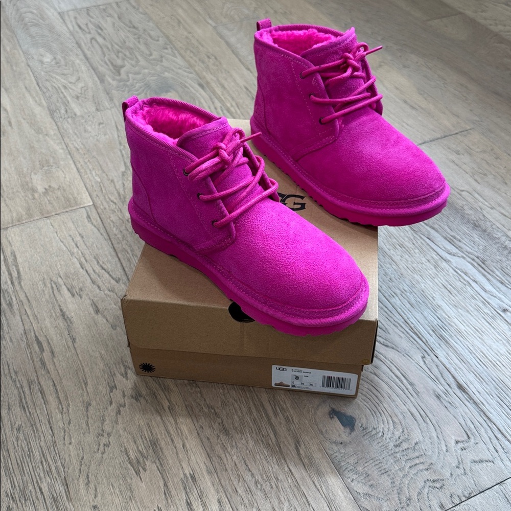 NWT UGG Neumel II Boots Pink Size 6